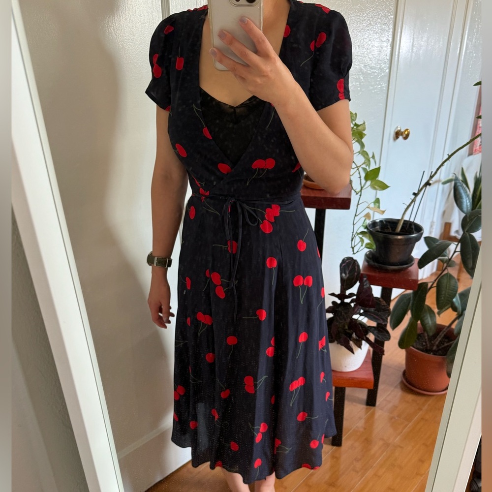 Réalisation Par The Teale Silk Dress in Wild Cherry